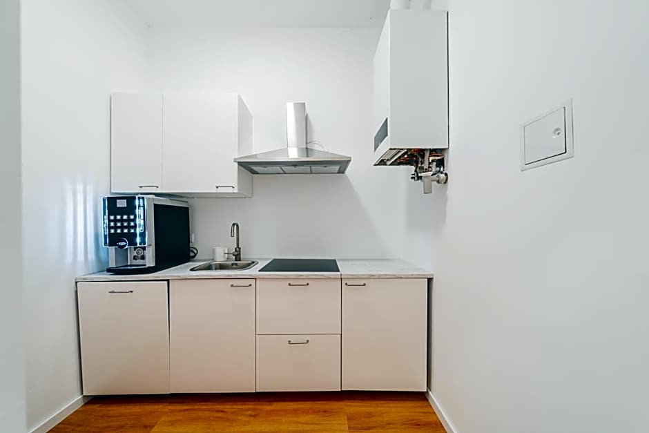 Modern Central City Rooms