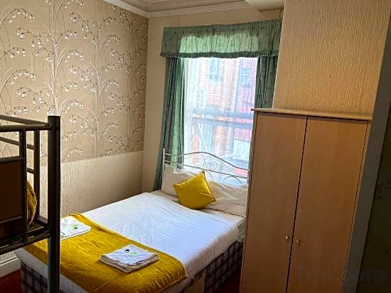 Chesterton Hotel, Blackpool South Shore