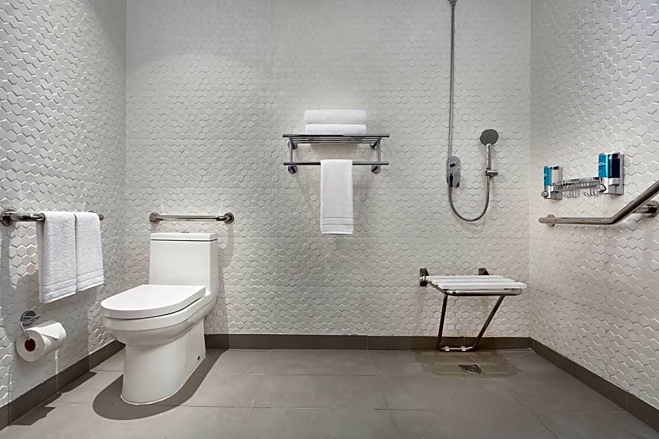 Aloft Queretaro