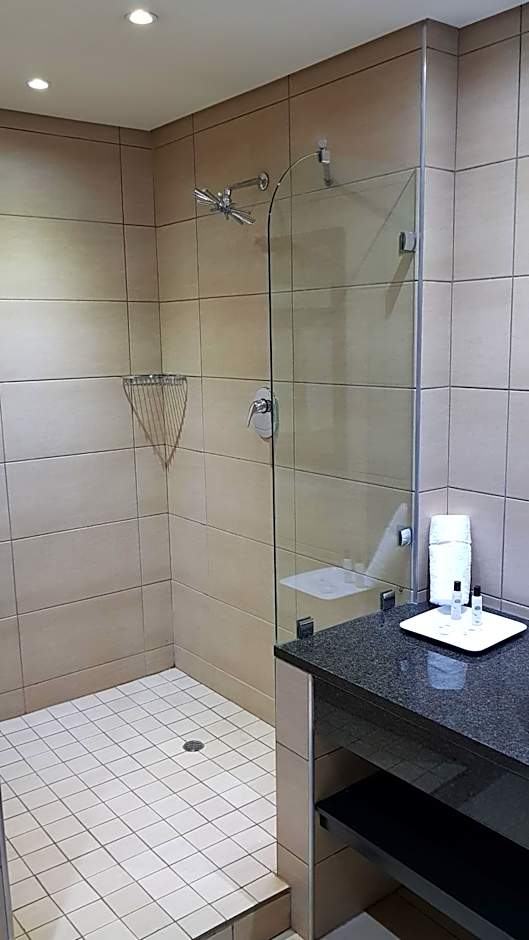 African Sky Ermelo Inn