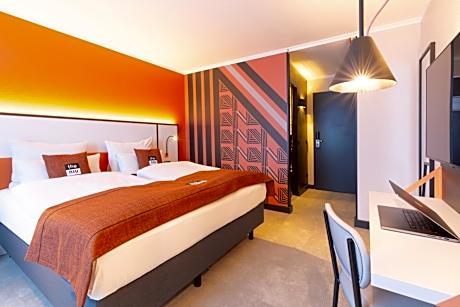Premium Queen Room