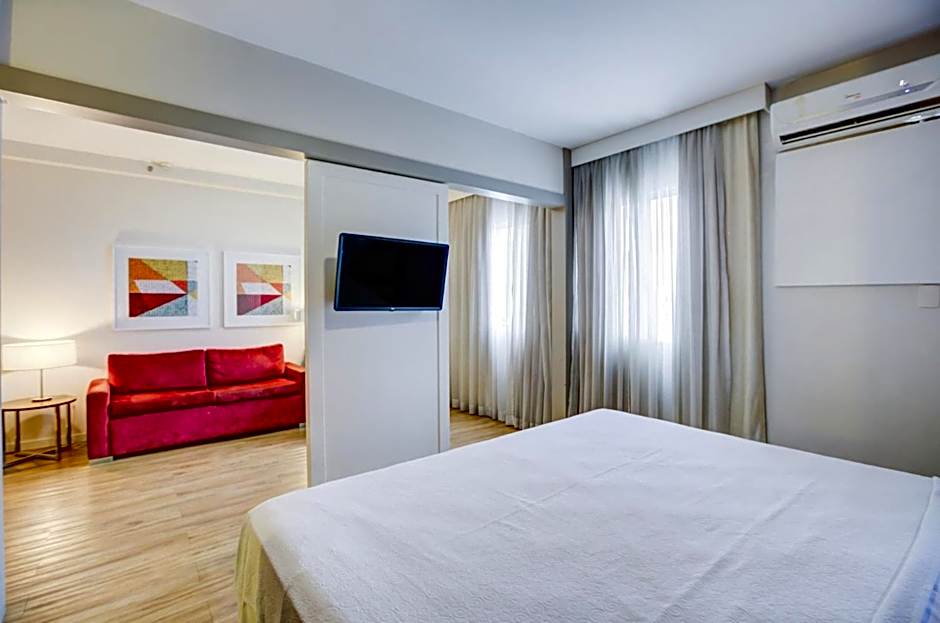 Quality Suites Alphaville
