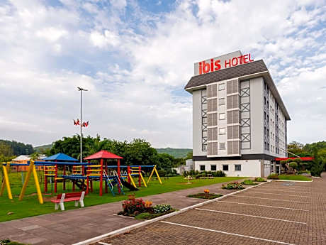 Ibis Igrejinha