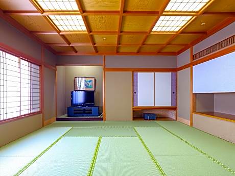 Suite Japanese-Style Room with 15 Plus 4 pnt 5 Tatami, Indoor Bath, Non-Smoking