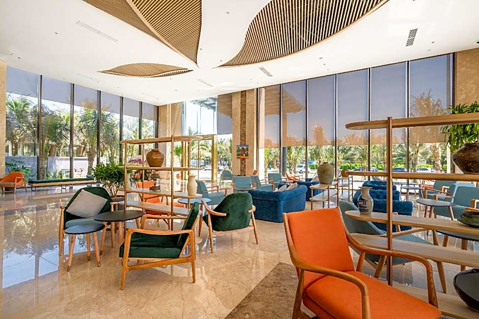 Sala Grand TuyHoa Hotel