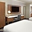 Four Points by Sheraton Windsor Downtown