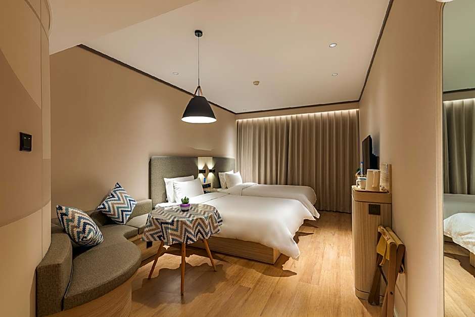 Hanting Express Jinan Daguanyuan Wanda – Jinan, WV