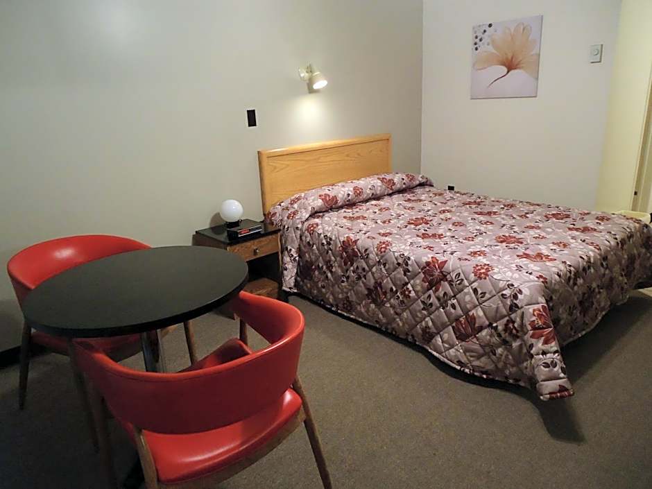 Hôtel-Motel Le Pharillon