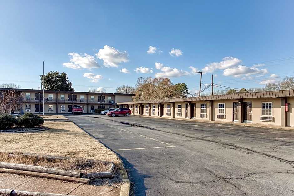 OYO Hotel Bald Knob AR Hwy 64