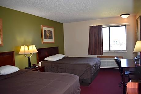 Queen Room with Two Queen Beds - Non-Smoking