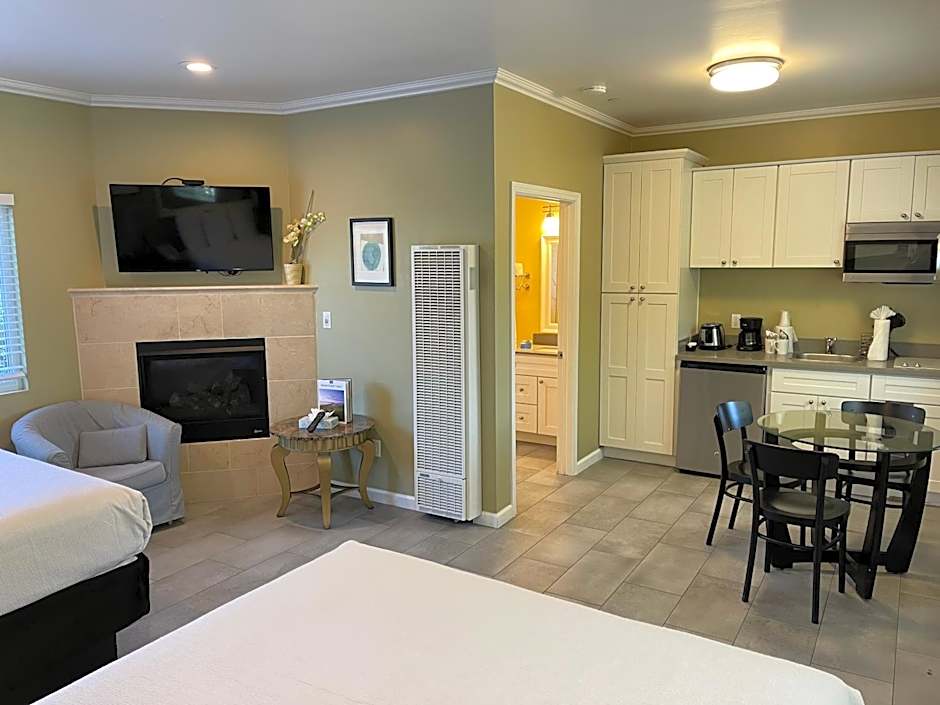 Sea Breeze Inn - Pacific Grove