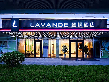 Lavande Hotel Nanchang West Station Guoti Center Metro Station