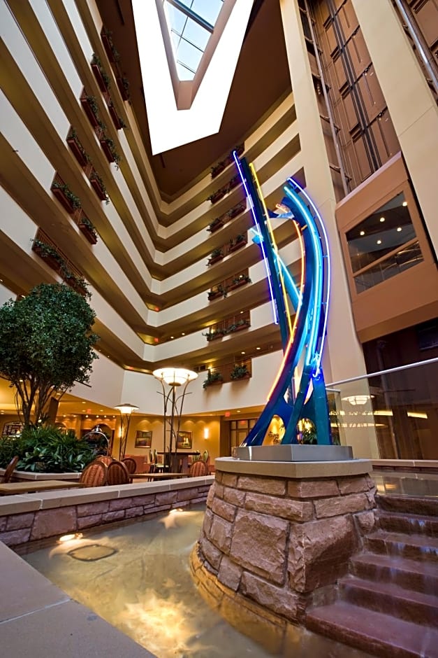 Embassy Suites Loveland Hotel, Spa & Conference Center