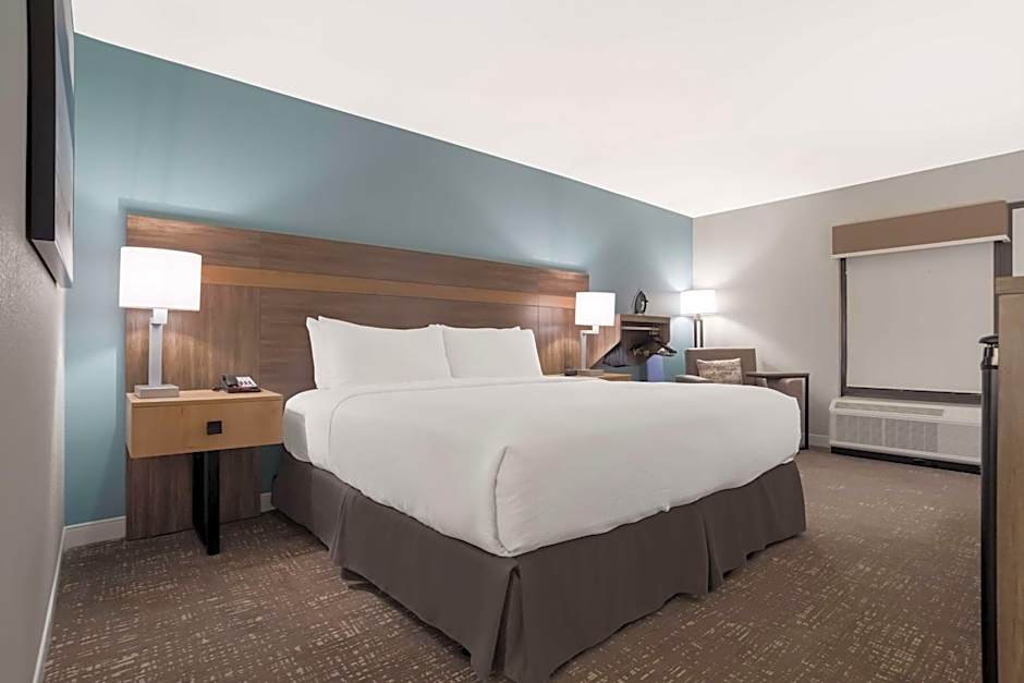 Best Western Flagship Inn