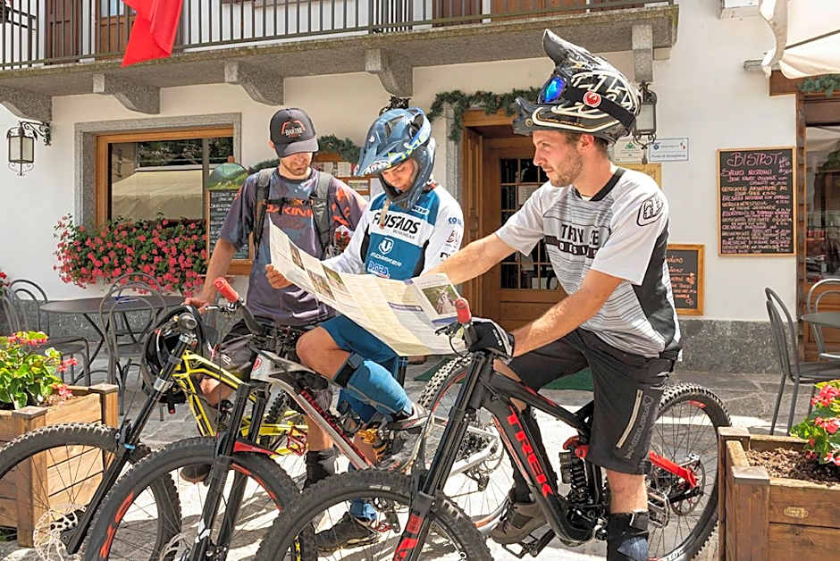 Hotel Ristorante Miramonti