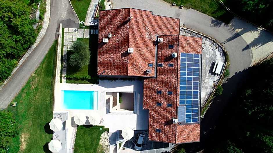 AGRITURISMO ACINATICO WINE RELAIS