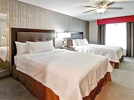 2 Queen Premium 1 Bedroom Suite Non-Smoking