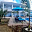 Captain Don's Habitat Bonaire BW Signature Collection