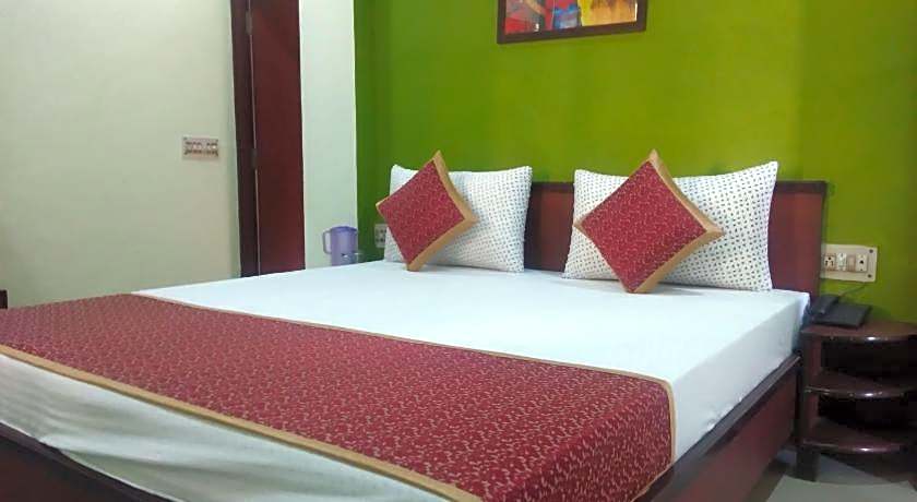 Hotel Gayatri Palace