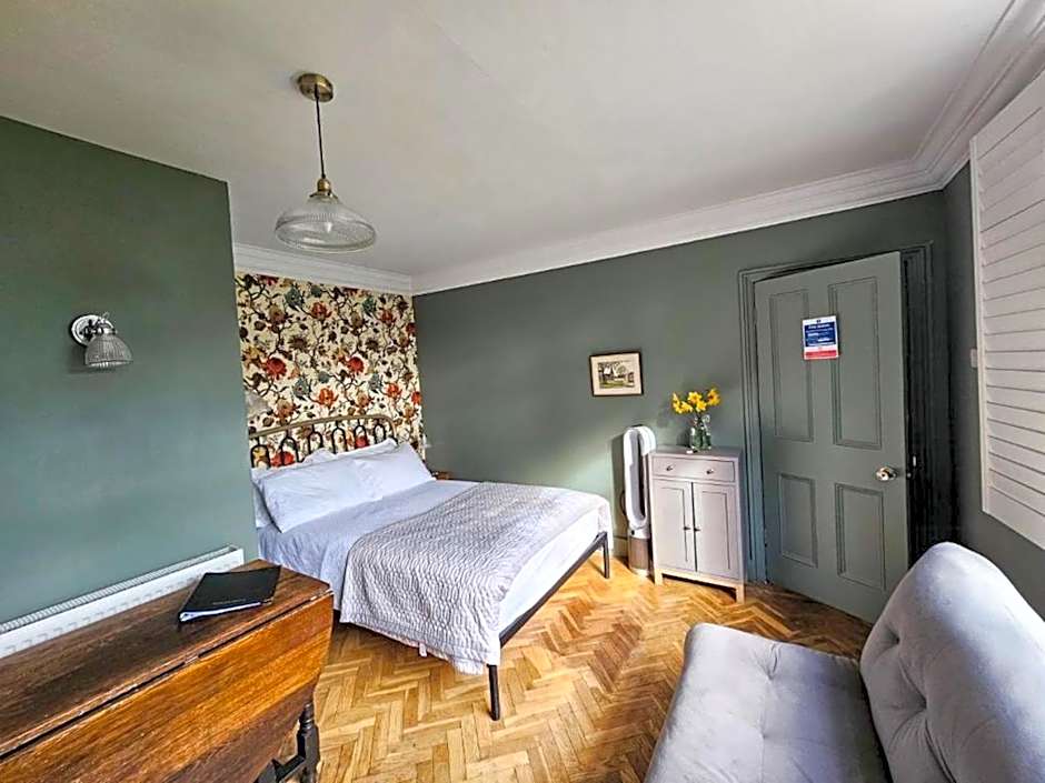 The Lodge Stanwell
