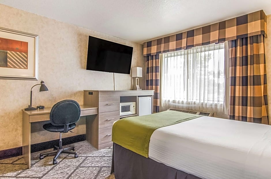 Guesthouse Inn & Suites Poulsbo