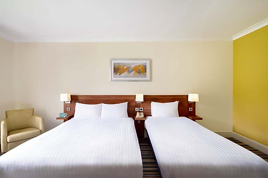 Holiday Inn Leeds Brighouse By IHG