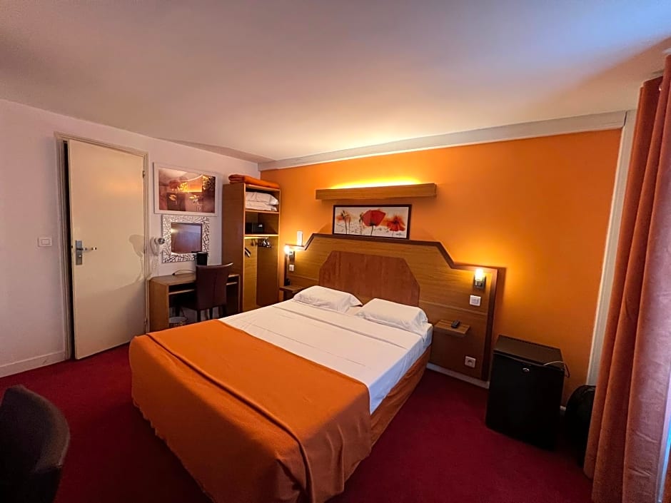 Le Nouvel Hotel Du Theatre