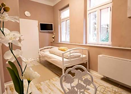 Quadruple Room with Private Bathroom