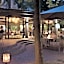 Lion's Castle Hotel