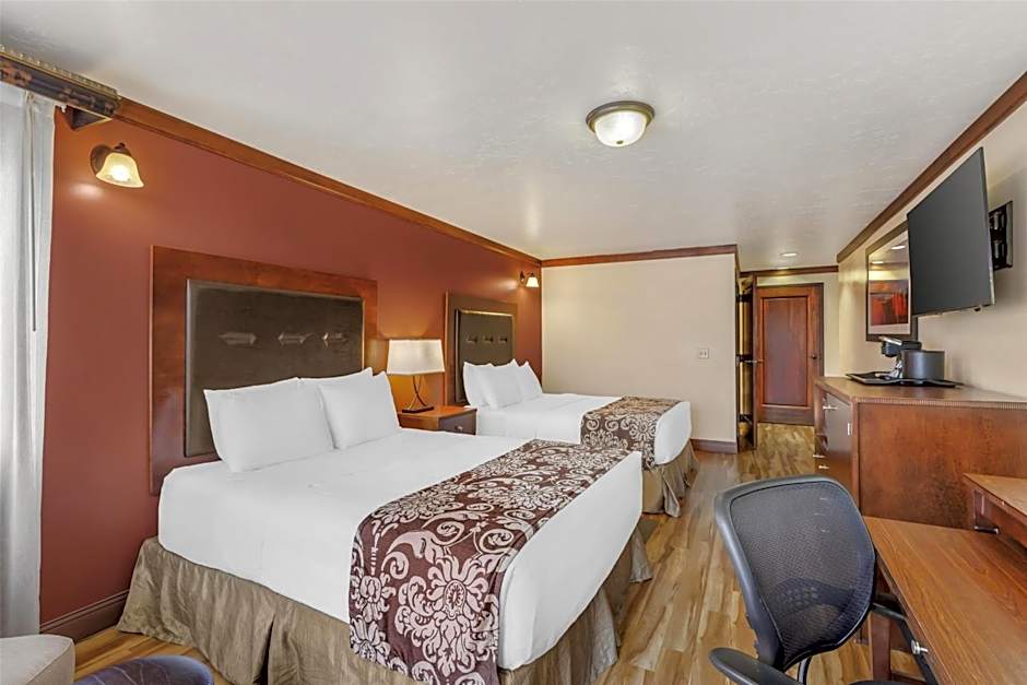 Best Western Plus Greenwell Inn