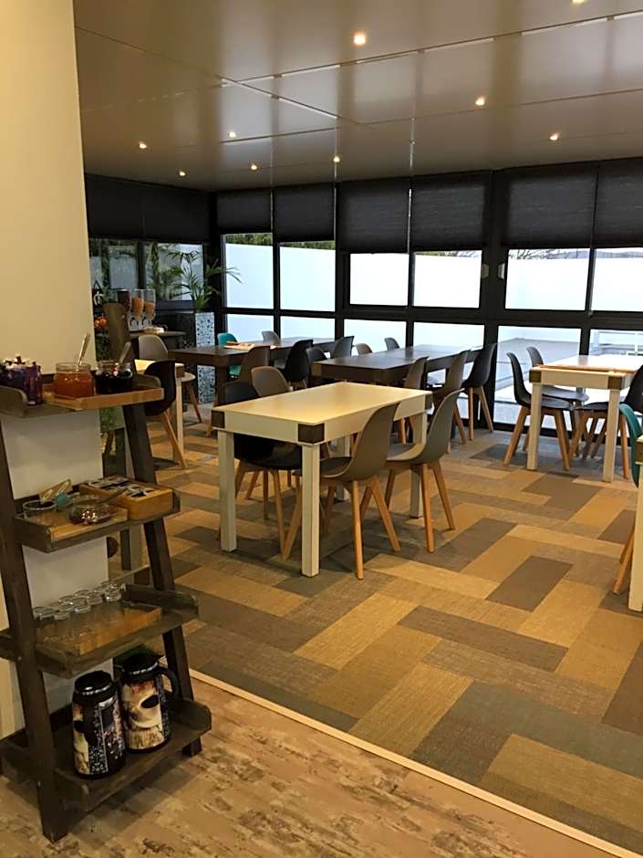 Kyriad Direct La Rochelle Aytré