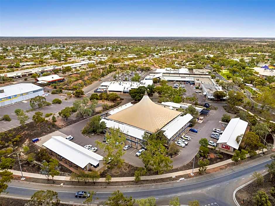Nightcap at Roxby Downs