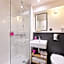 Moxy by Marriott Paris Bastille