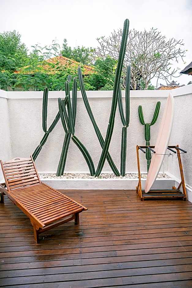Kala Surf Camp