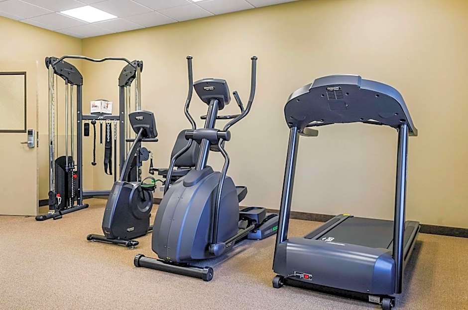 MainStay Suites Hackberry Sportsman's Lodge