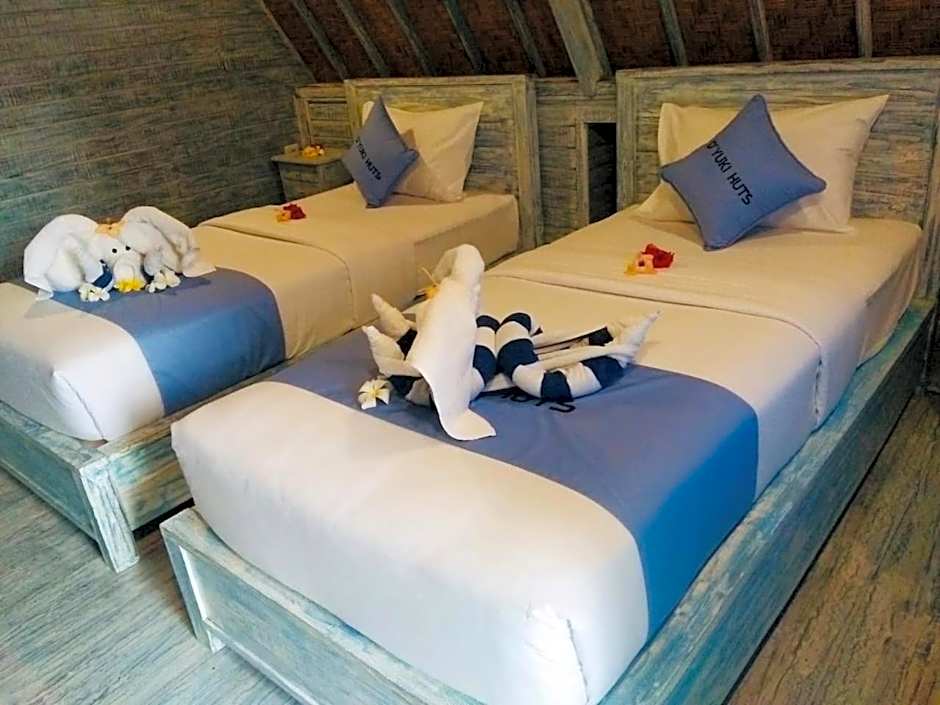 D'Yuki Huts Lembongan