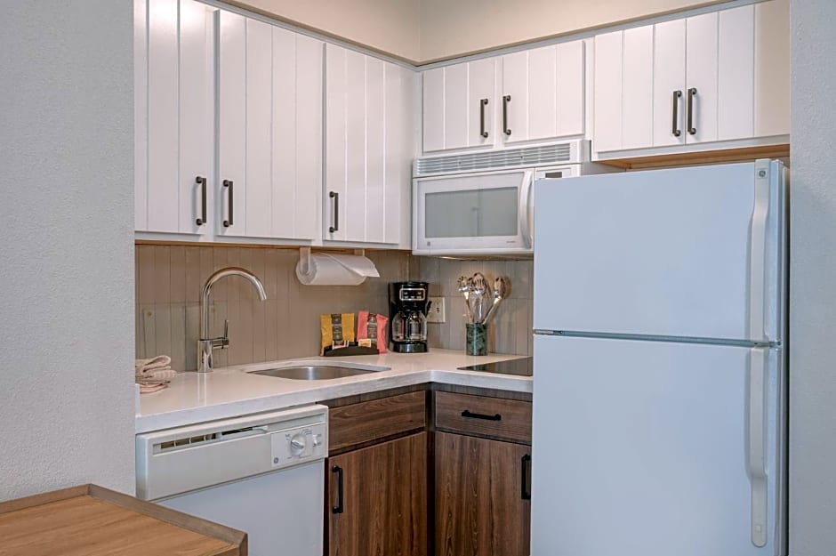 Staybridge Suites Allentown Airport Lehigh Valley by IHG