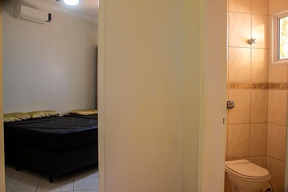 Piscina Aquecida, 5 suítes, Bilhar, Varanda Gourmet, 100mts mar