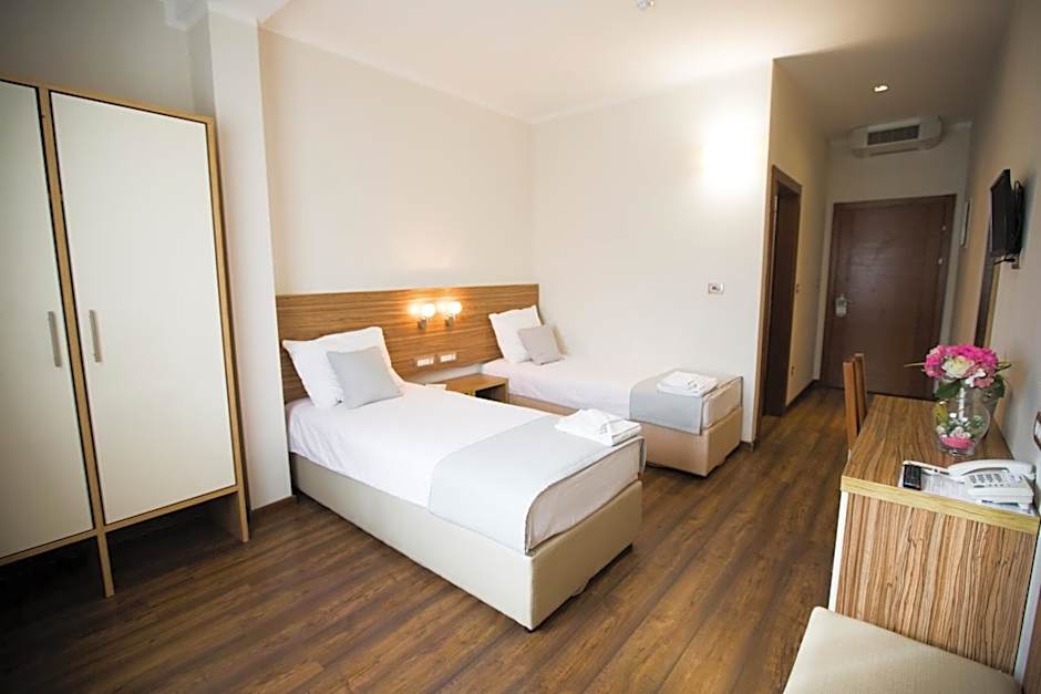 Hotel Luna