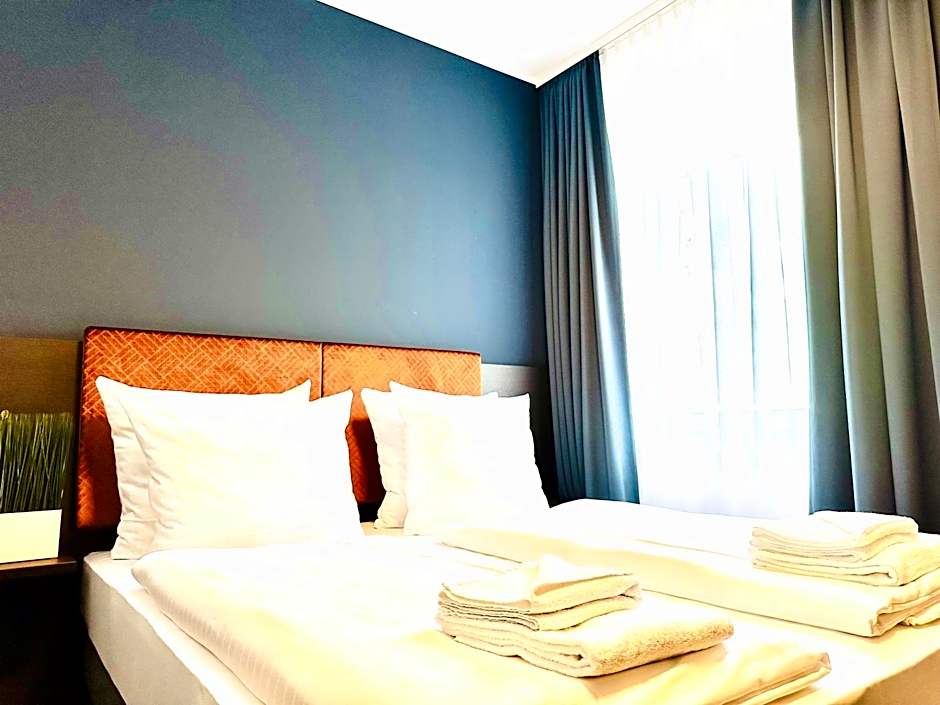 Arthotel Ambassador Wiesbaden - FREE PARKING