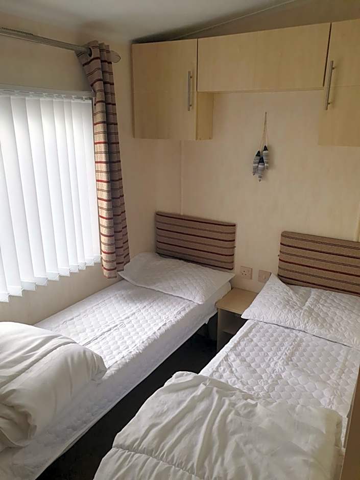 Barmouth Lyons Sunnysands 346