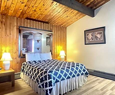 Pembina River Inn