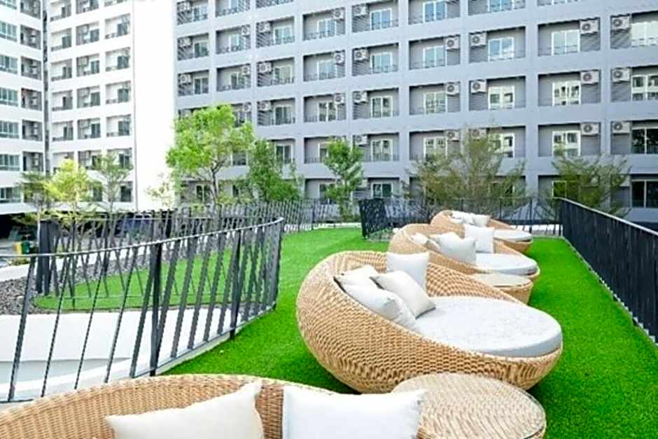 Private luxury flat at Sukhumvit Rd Subway