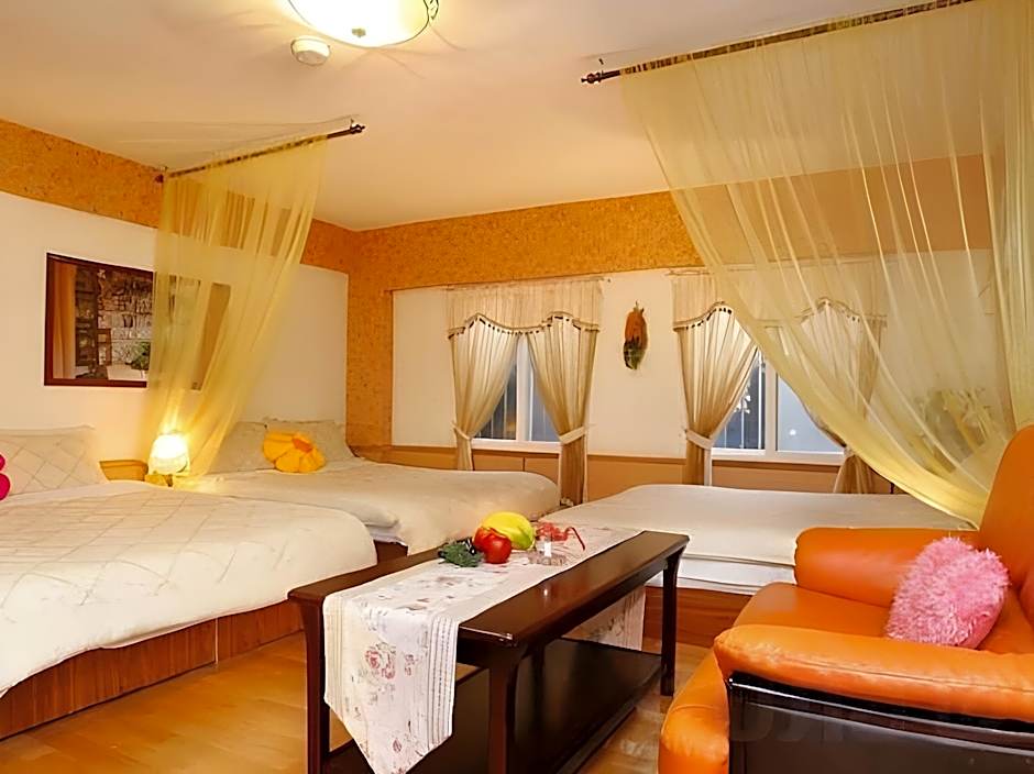 E E Home – Wujie, WV