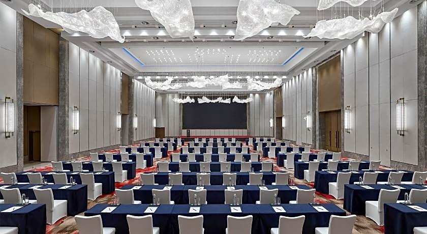 DoubleTree by Hilton Quzhou