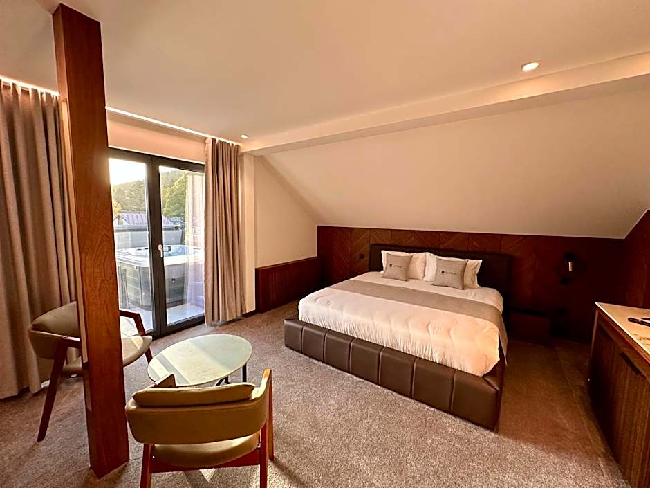 Hôtel Restaurant & Spa Les Planets