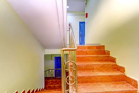 Hotel O Matri Smriti