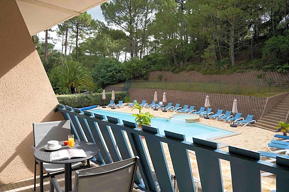 Hotel Logis Lacotel