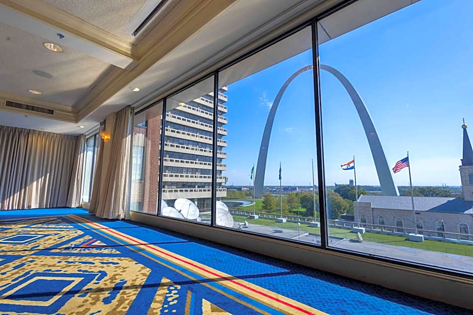 Drury Plaza St Louis at the Arch