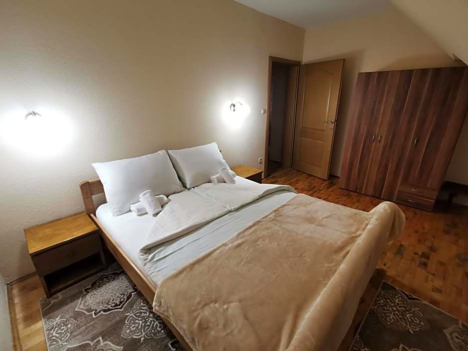 Hotel Gacka